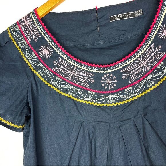 Peruvian Connection Embroidered Cap Sleeve Dark Navy Blouse size 10 - Picture 2 of 6